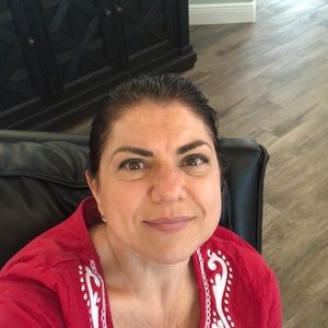 Meet your Posher, Francesca